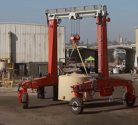 Aangepaste Mobiele Capaciteit 6~35m van Brugkranen 25-100t het Opheffen Hoogte